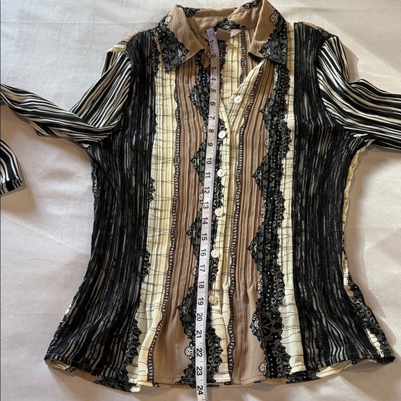 Tan Jay Blouse Striped Lace Pleats Long Bell Sleeves Black Tan Women’s Size 8 - Picture 6 of 11